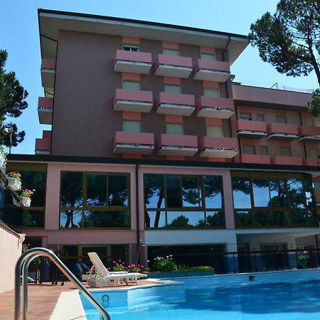 Hotel Rosen Garden Milano Marittima Esterno foto