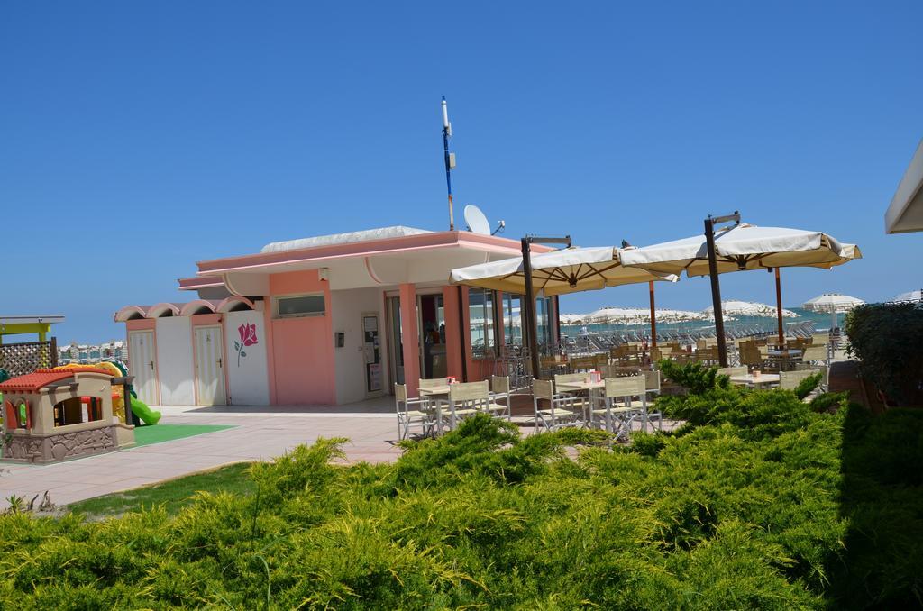 Hotel Rosen Garden Milano Marittima Esterno foto