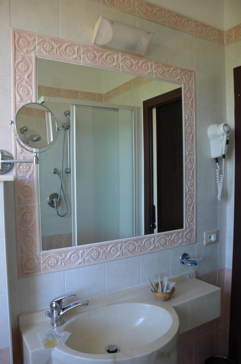 Hotel Rosen Garden Milano Marittima Esterno foto
